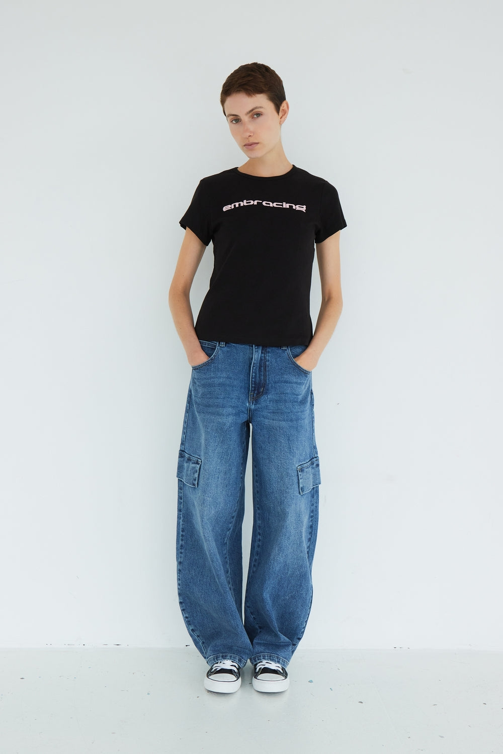 T-SHIRT EMBRACING NOIR