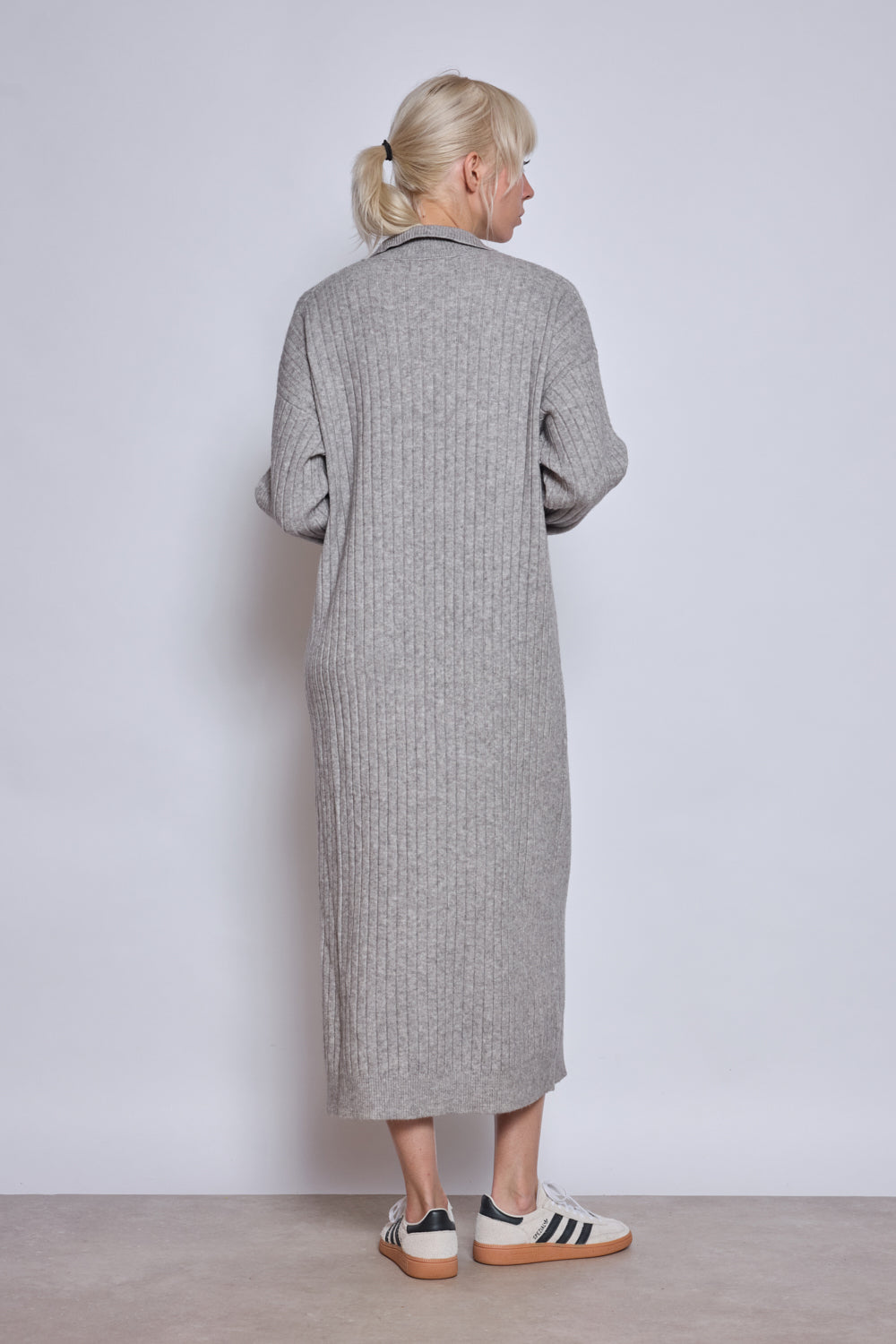 ROBE ANNA GRISE