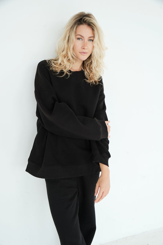 ELOISE BLACK SWEATER