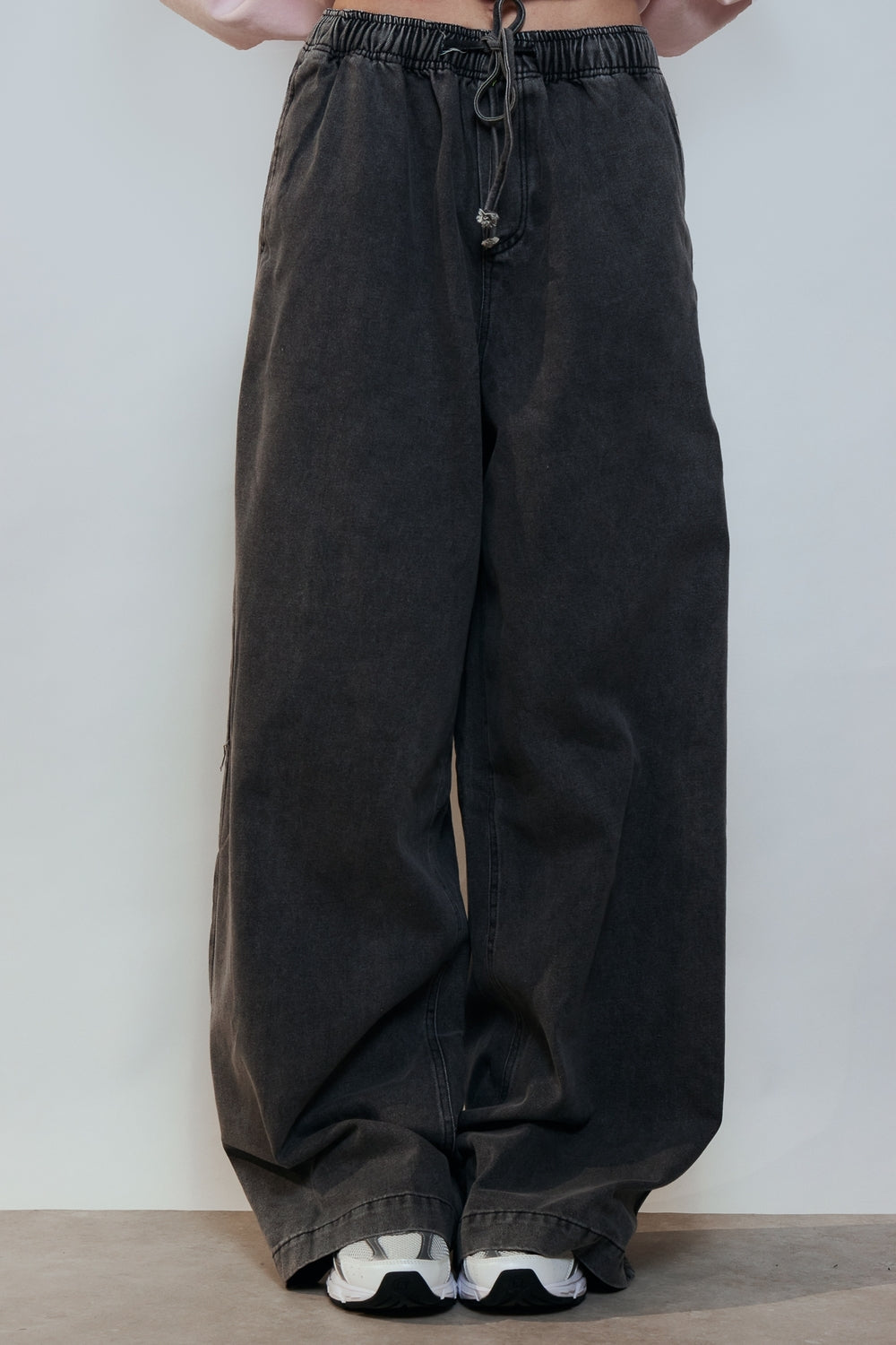 PANTALON AMBRE GRIS