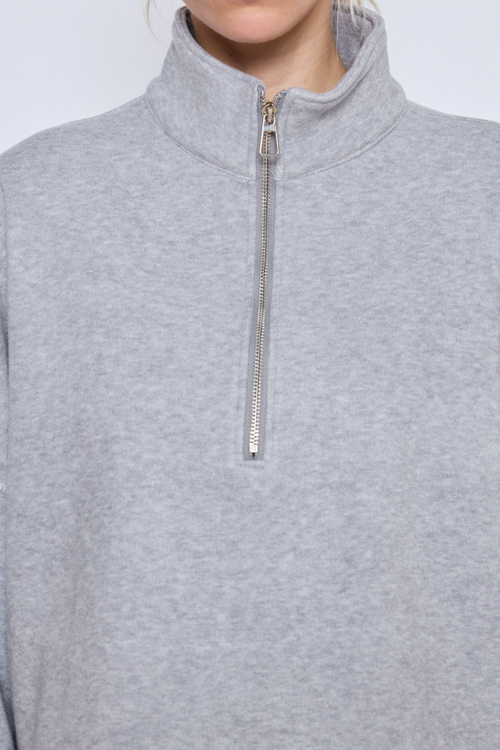 PULL EVAN GRIS