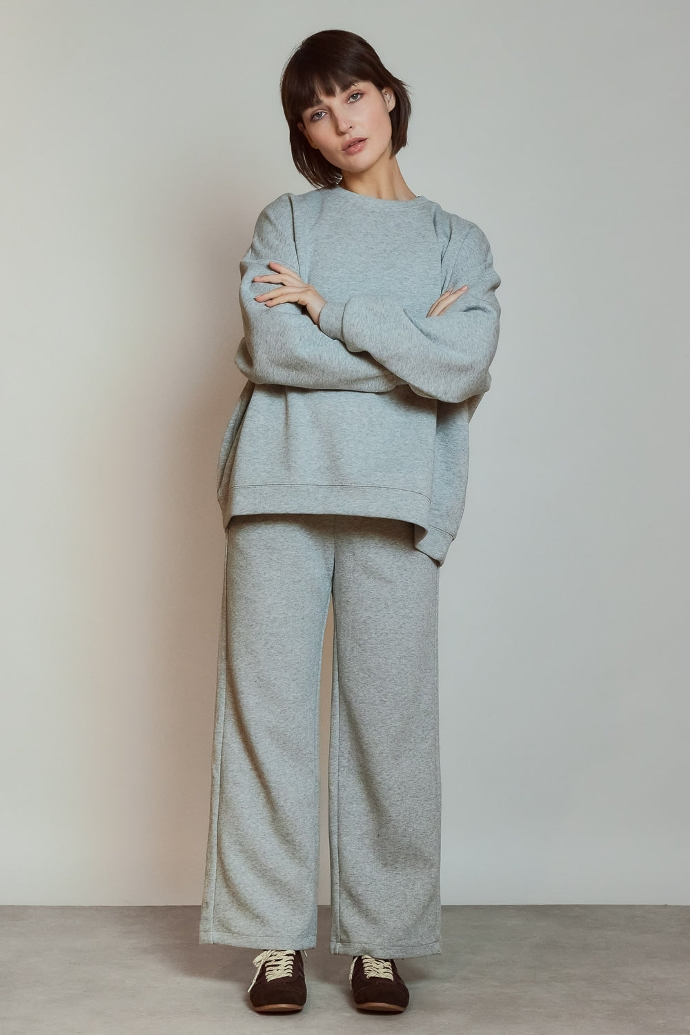 SWEAT NINA GRIS