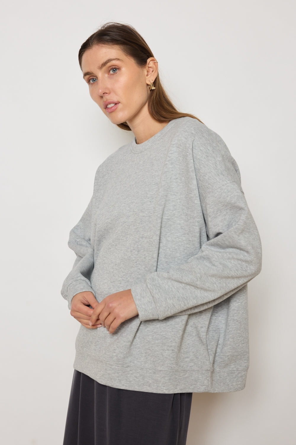 SWEAT NINA GRIS