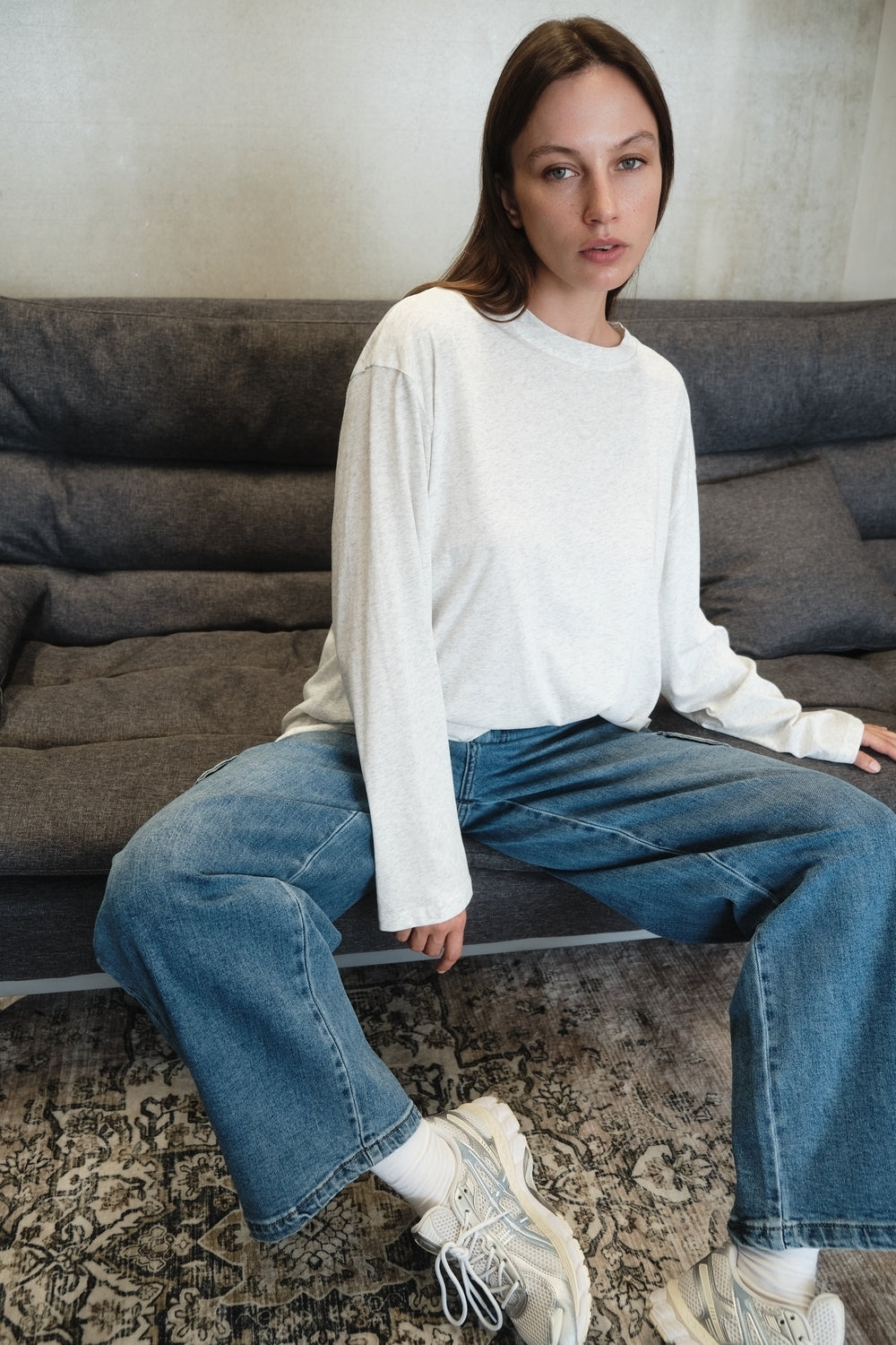 TOP INES GRIS