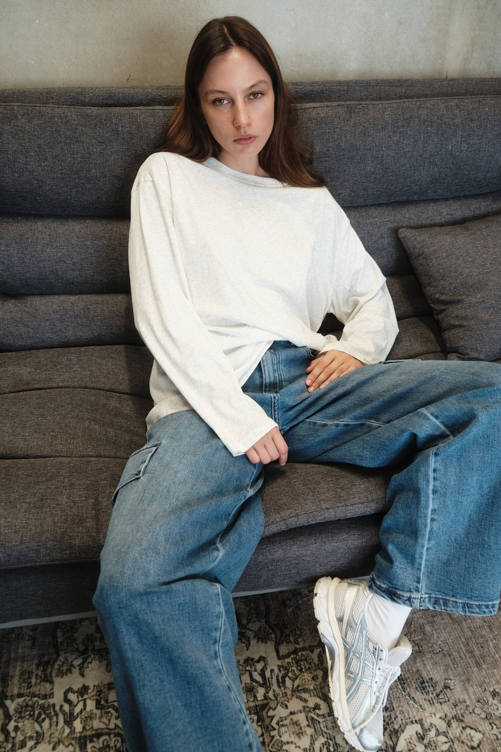 TOP INES GRIS