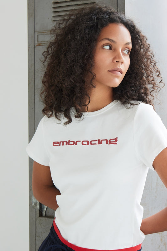 T-SHIRT EMBRACING BLANC