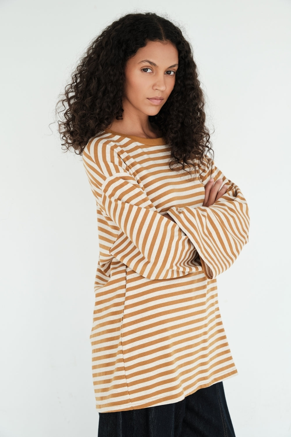 MONA CAMEL T-SHIRT