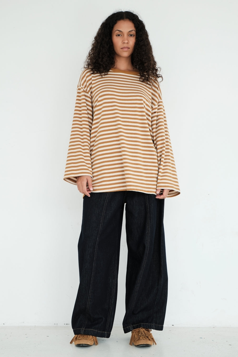 MONA CAMEL T-SHIRT