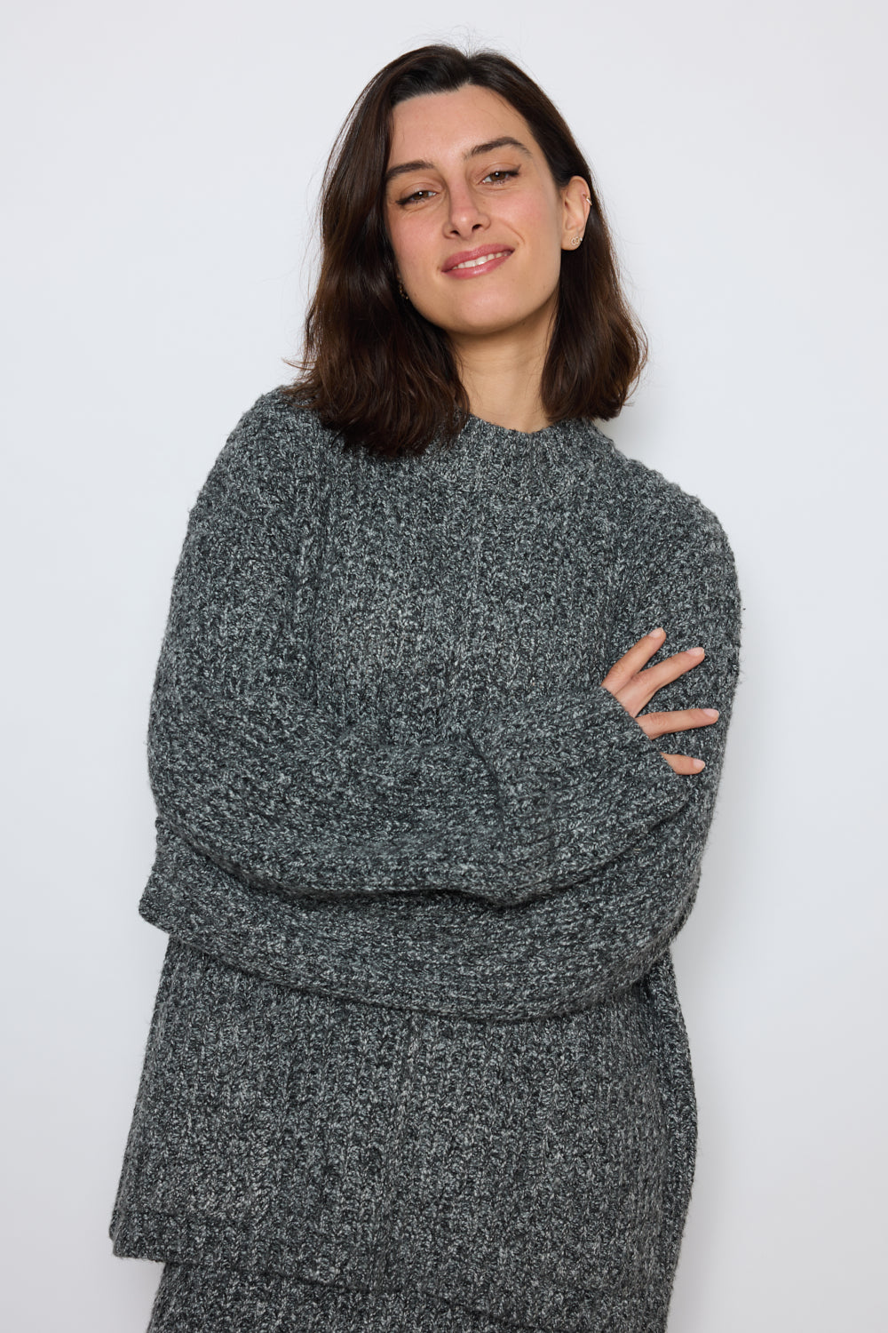 PULL TILDA GRIS