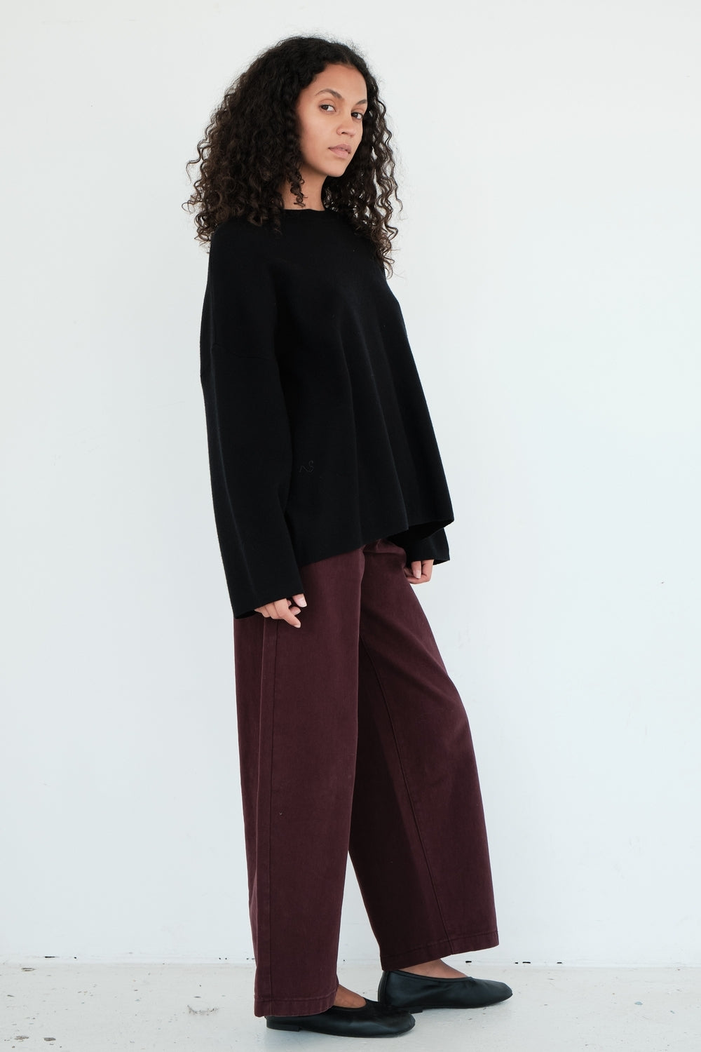 KAEL BLACK SWEATER