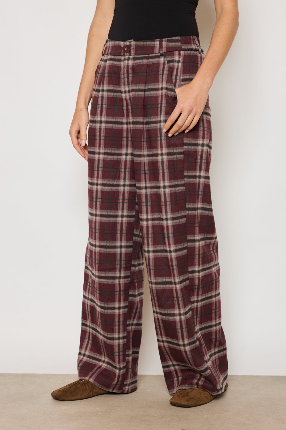 PANTALON ELENA PRUNE