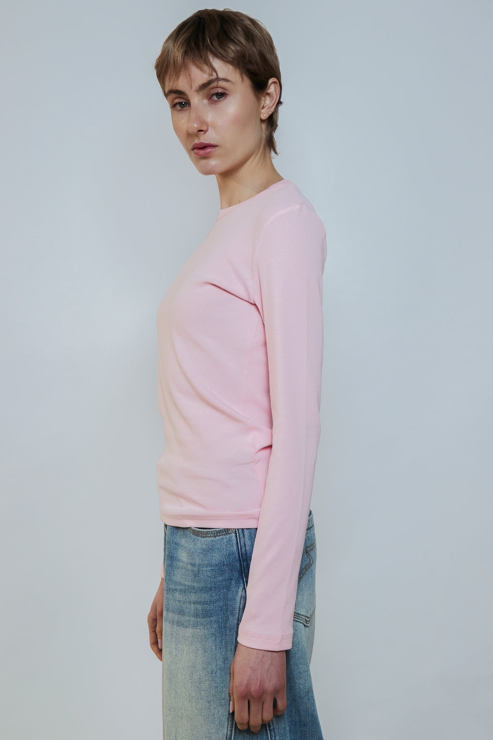TOP NOAH ROSE