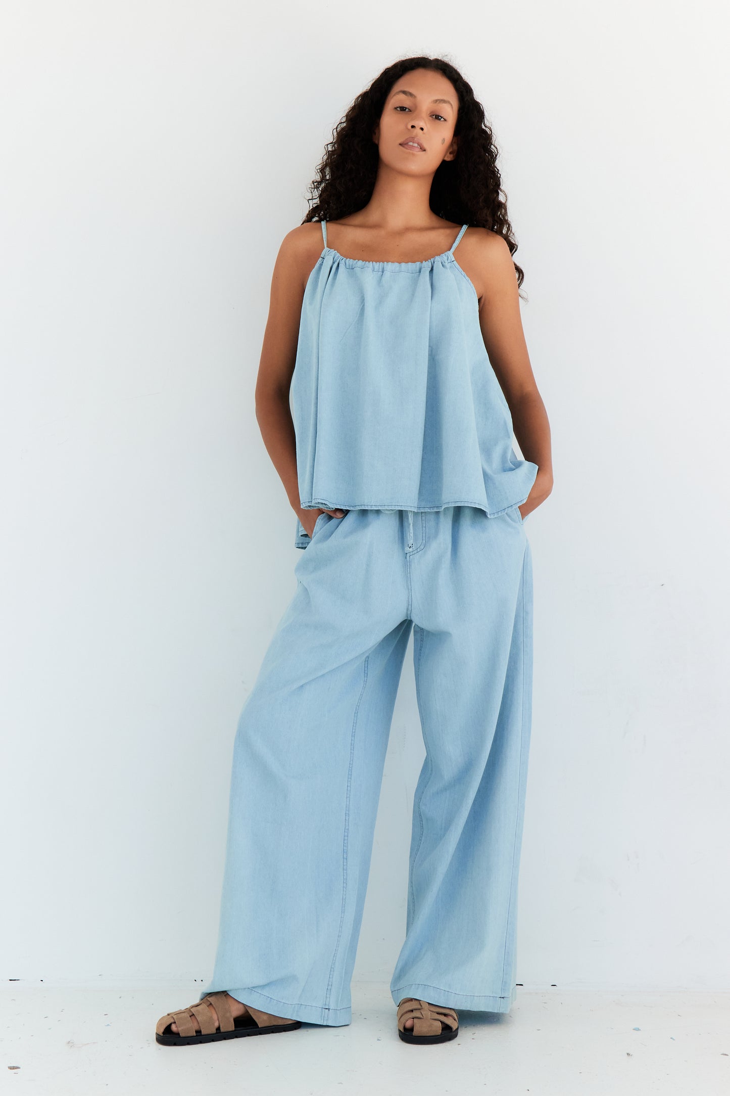 TOP IRIS BLEU CLAIR