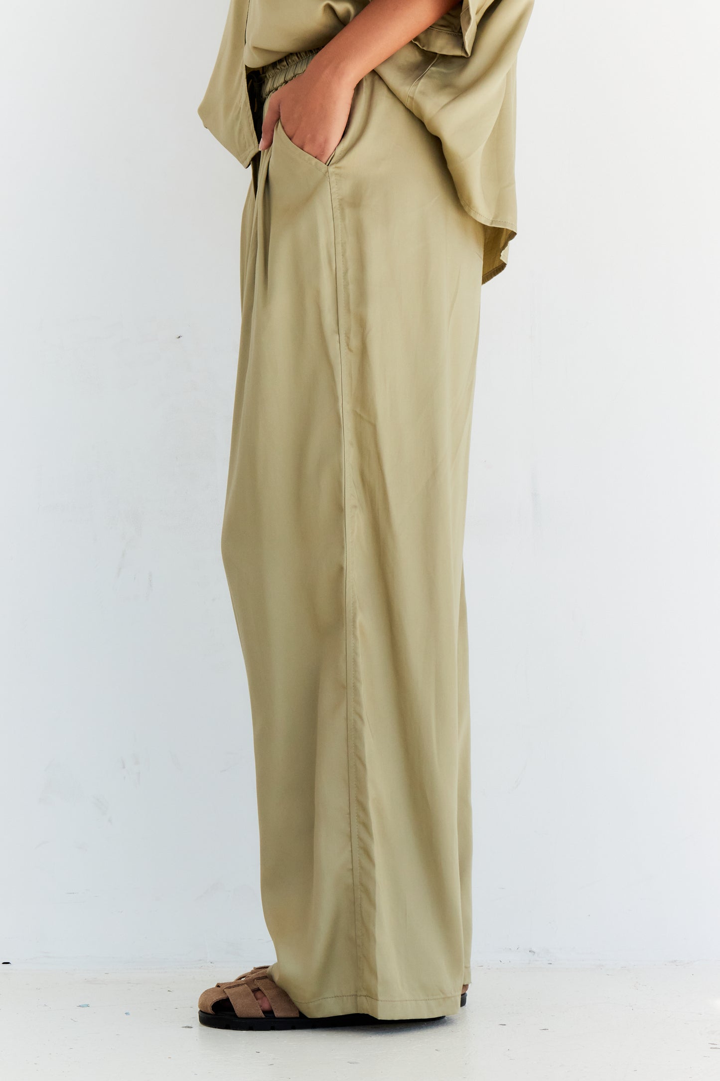 PANTALON SAGE OLIVE
