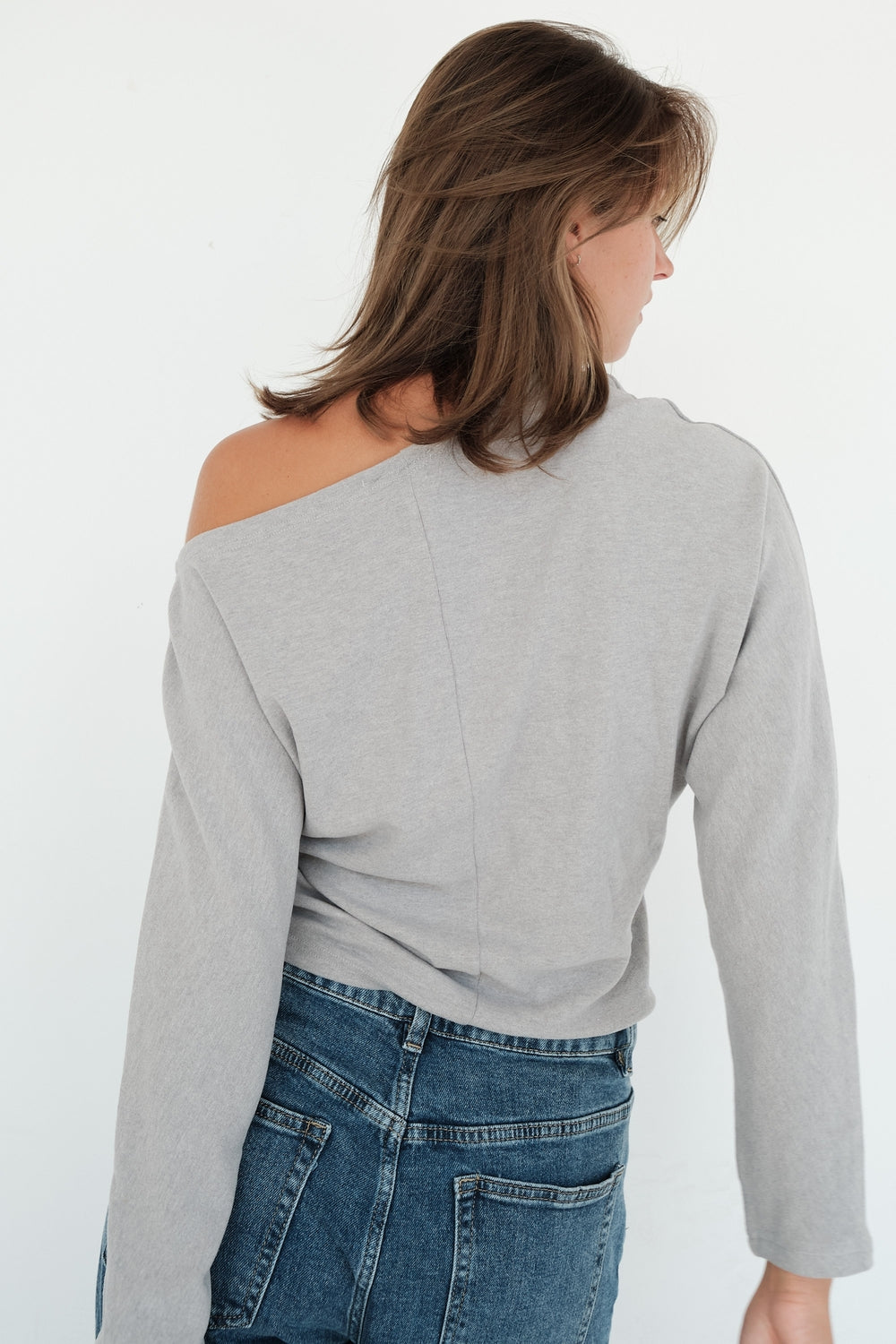 PULL SKYE GRIS