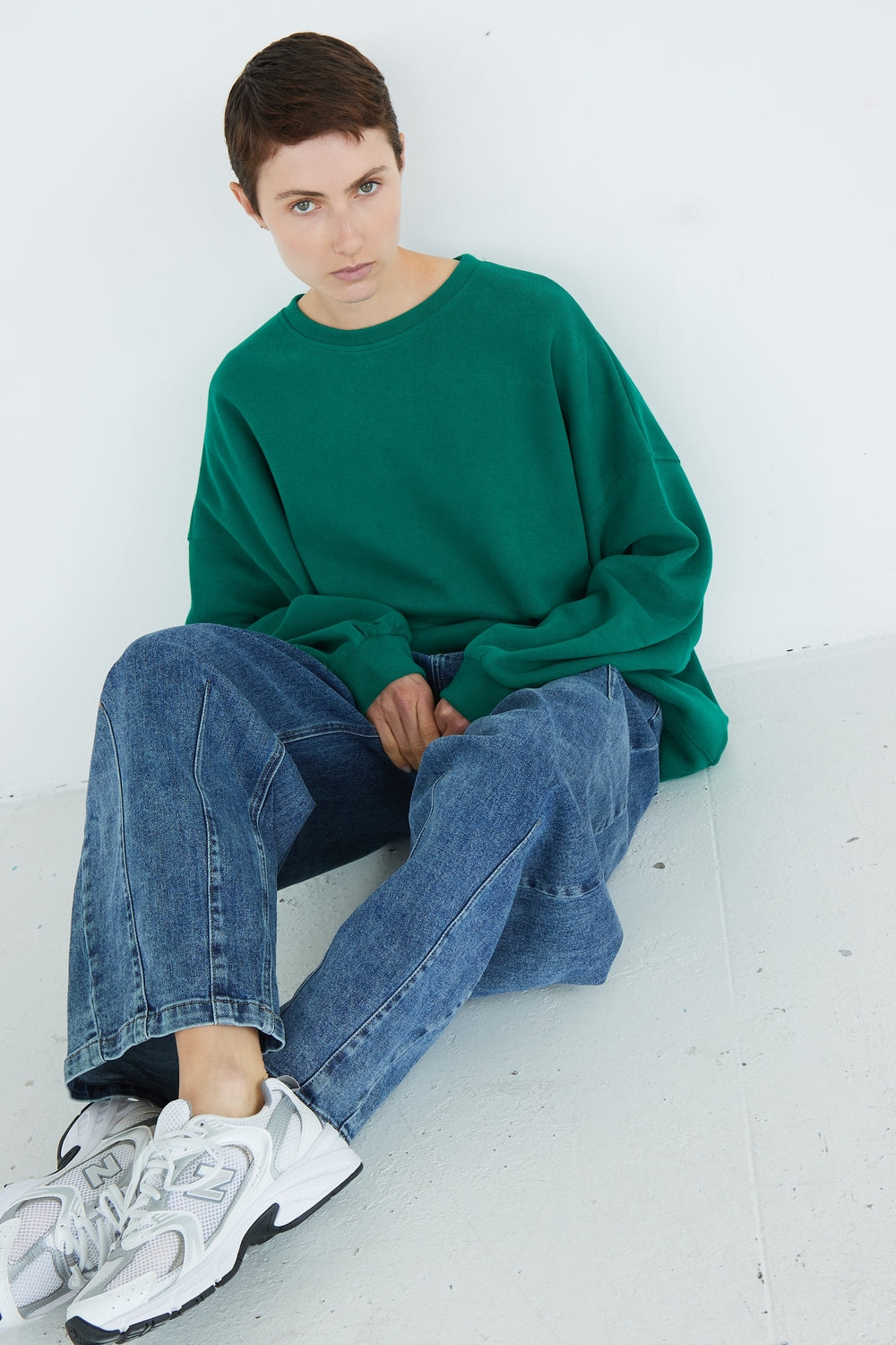 CHRISTINE DARK GREY SWEATSHIRT
