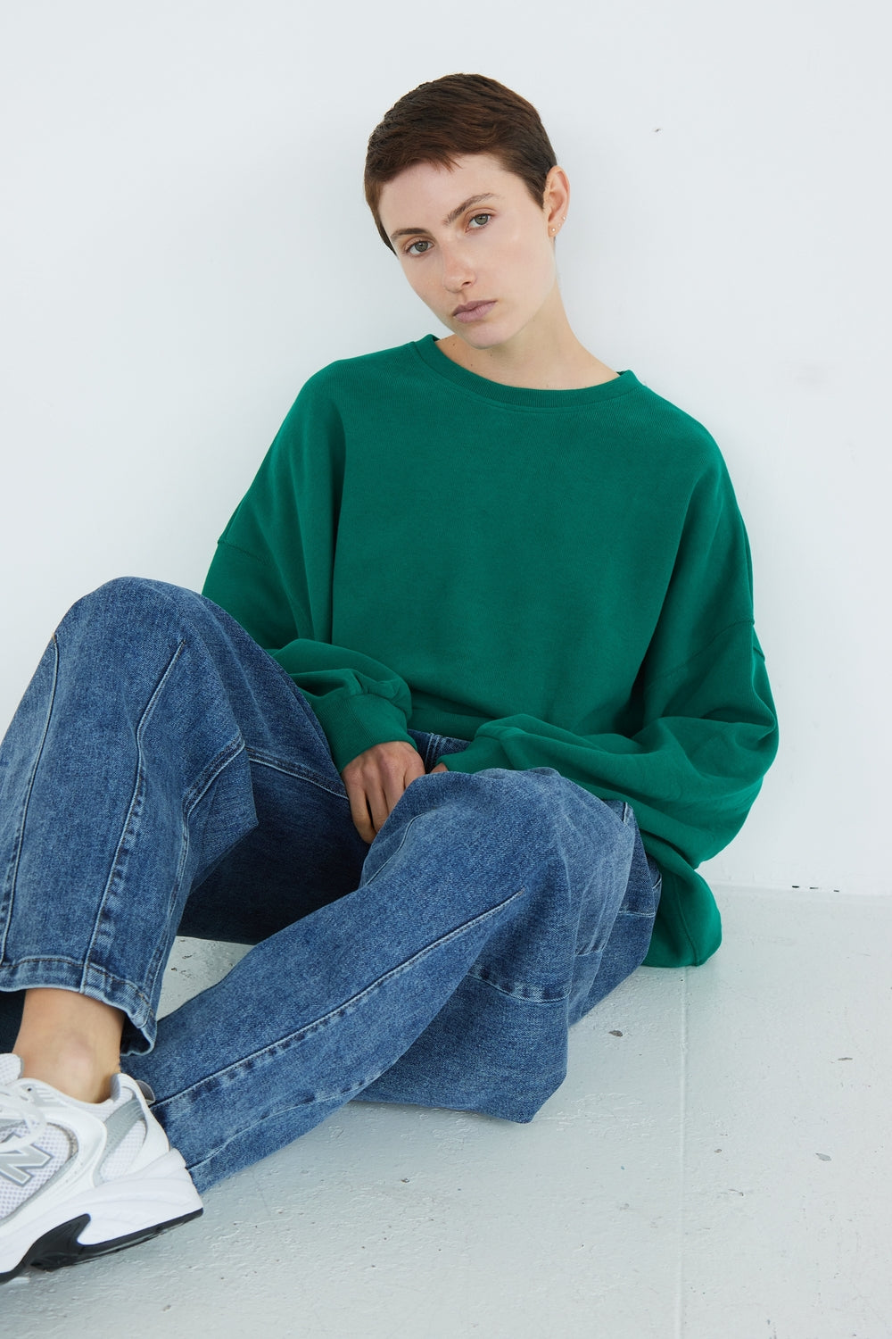 CHRISTINE DARK GREY SWEATSHIRT