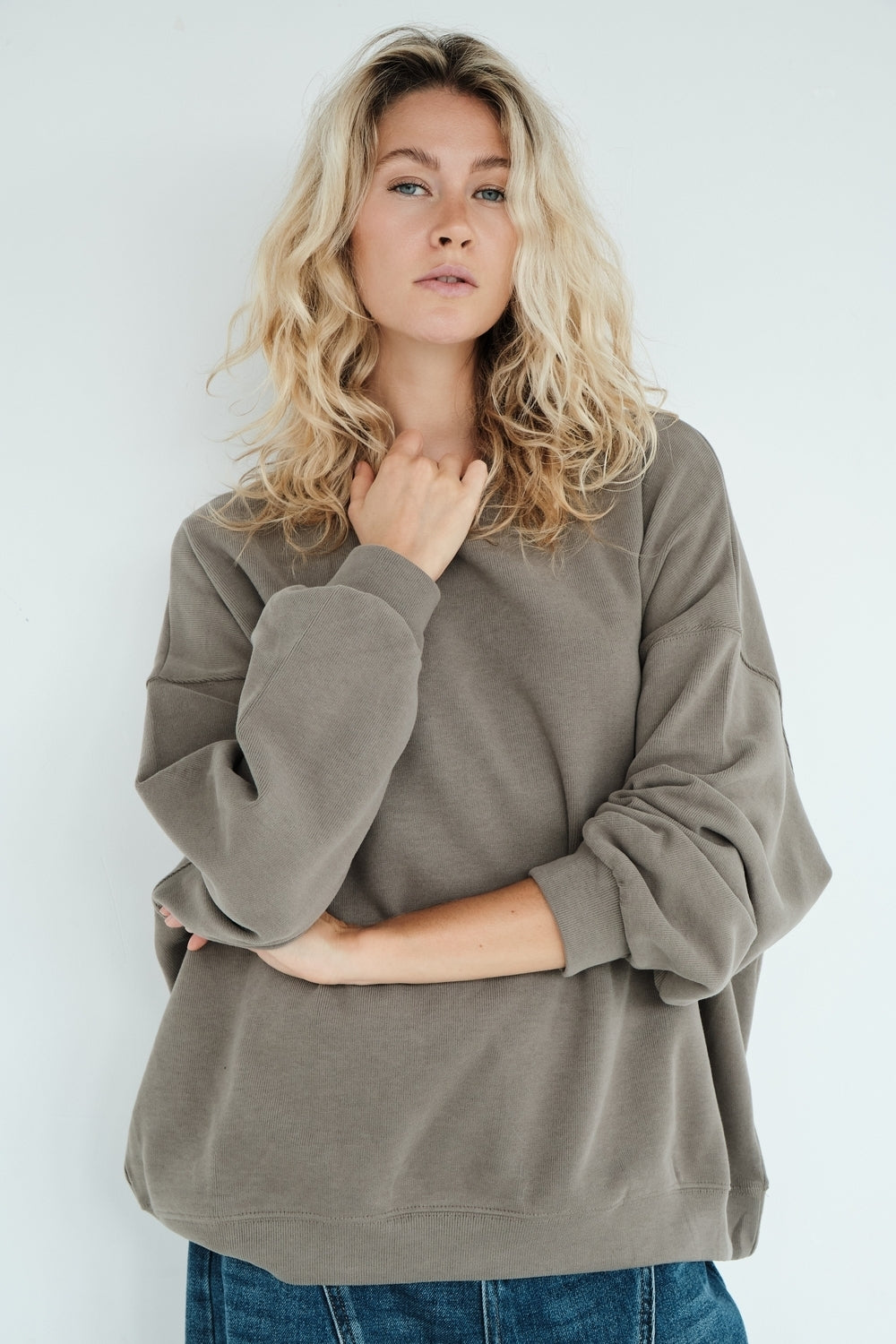 SWEAT CHRISTINE KAKI