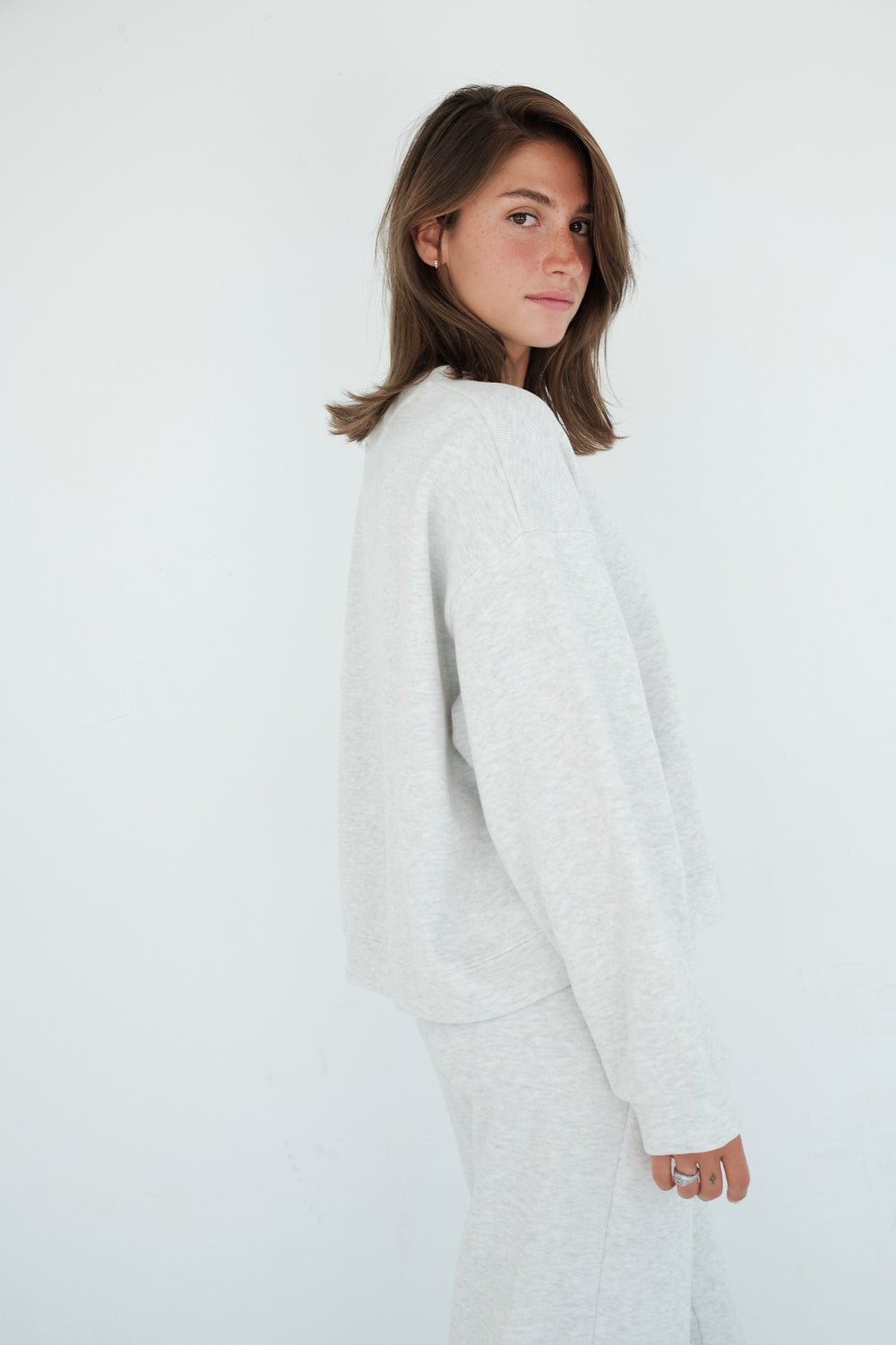 NORA GREY SWEATSHIRT